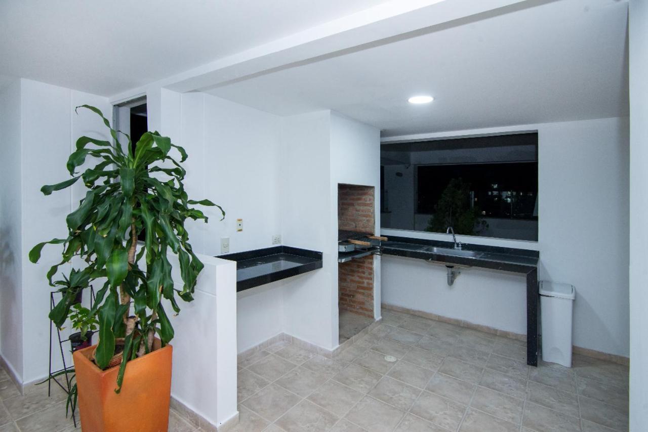 Apartaestudio Atractivo, Confortable, Muy Completo, Familiar Букараманга Екстериор снимка